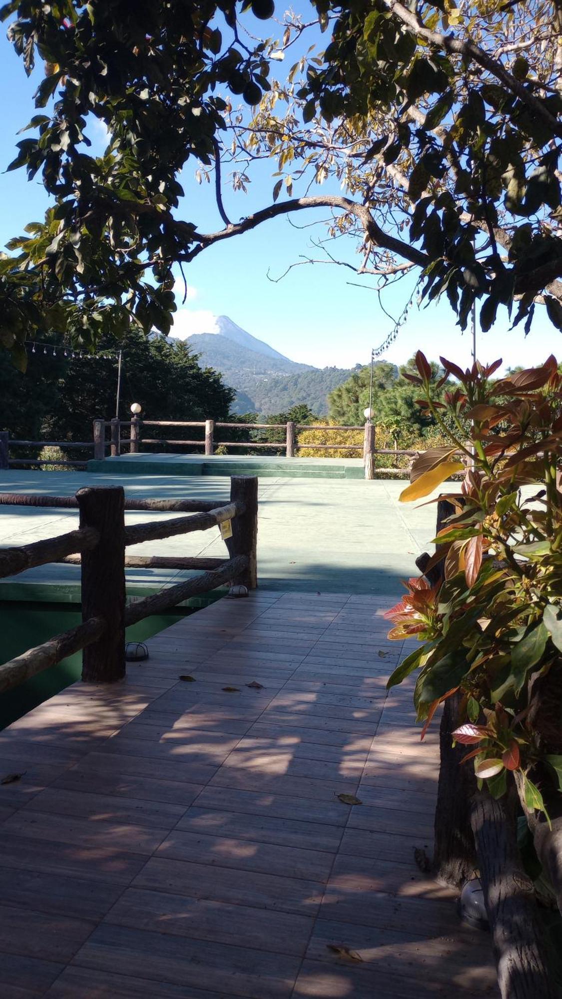 Hotel Y Restaurante Hacienda Los Volcanes Santa Lucía Milpas Altas Eksteriør billede